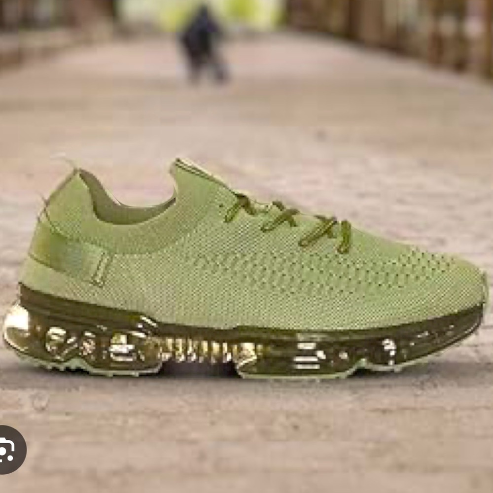 💚☑️FASHION SNEAKERS
